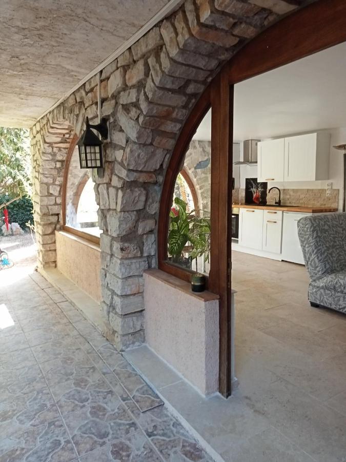 Bas De Villa Au Chant Des Cigales Lorgues Exterior foto